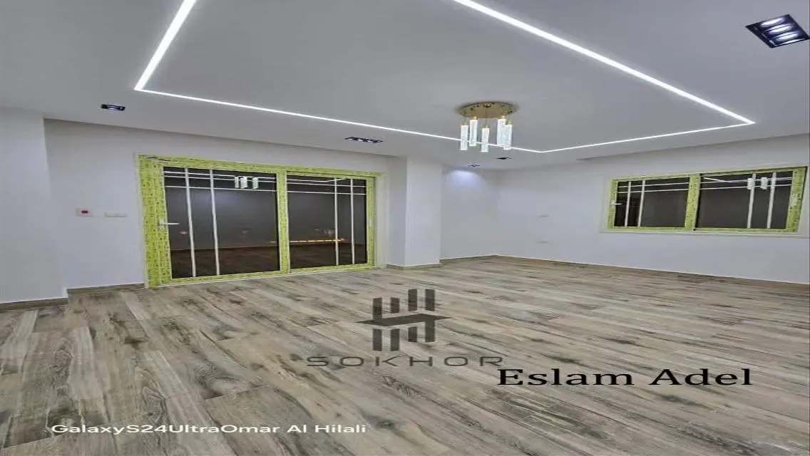 Smart Home 570 with Advanced Sound System