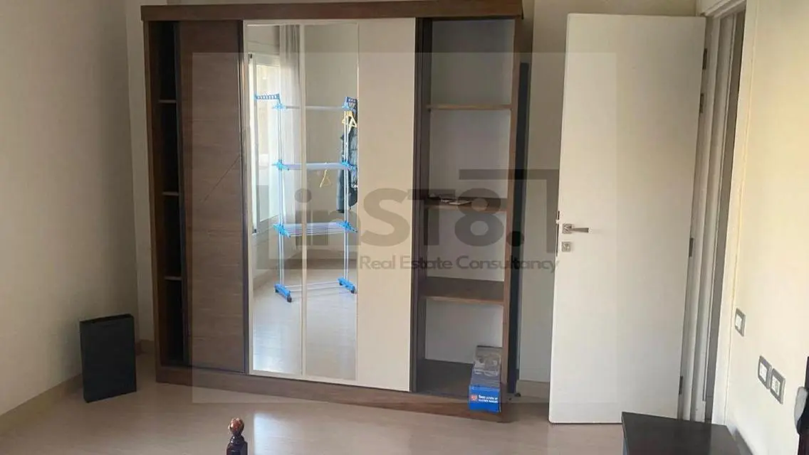 Luxury Apartment for Rent - 27000 Sq. M.