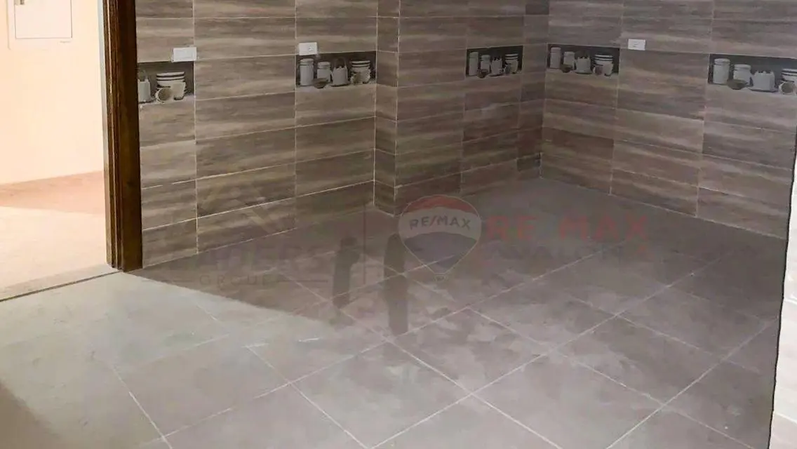 شقة مميزة للبيع بسعر تنافسي