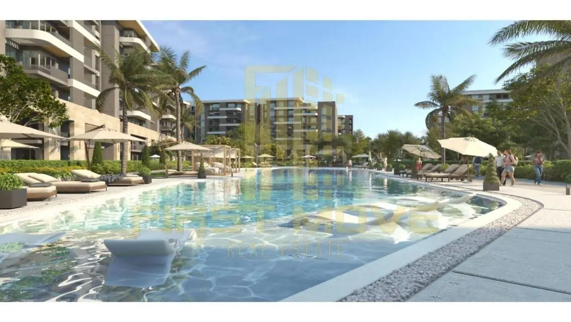 Luxurious Apartment in Qamari Compound - 5 Stars