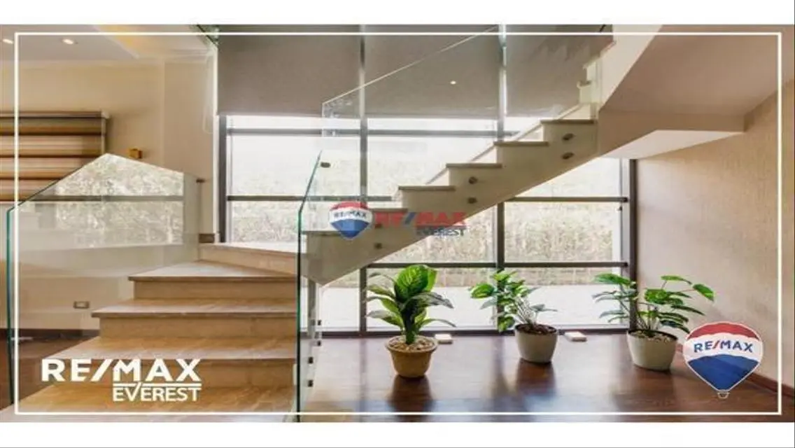 Luxury Apartment for Sale - 135,000 EGP - 340 sqm