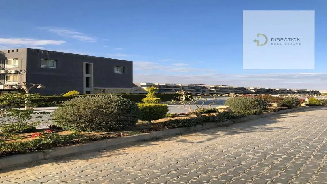 Luxury Villa with Stunning Views and Top Amenities