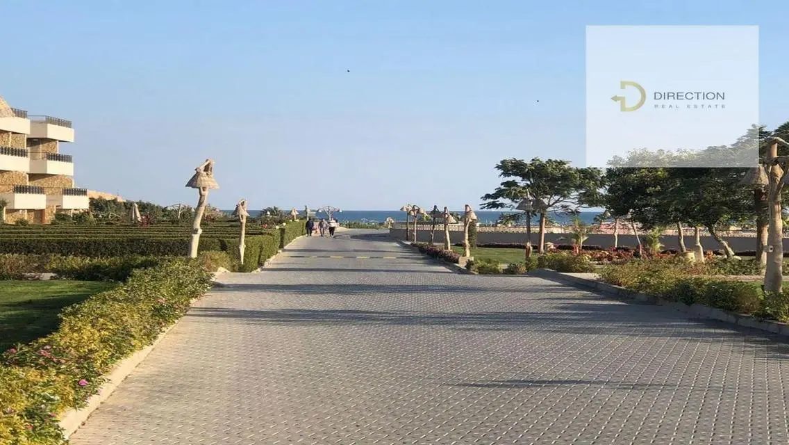 Luxury Villa with Stunning Views and Top Amenities