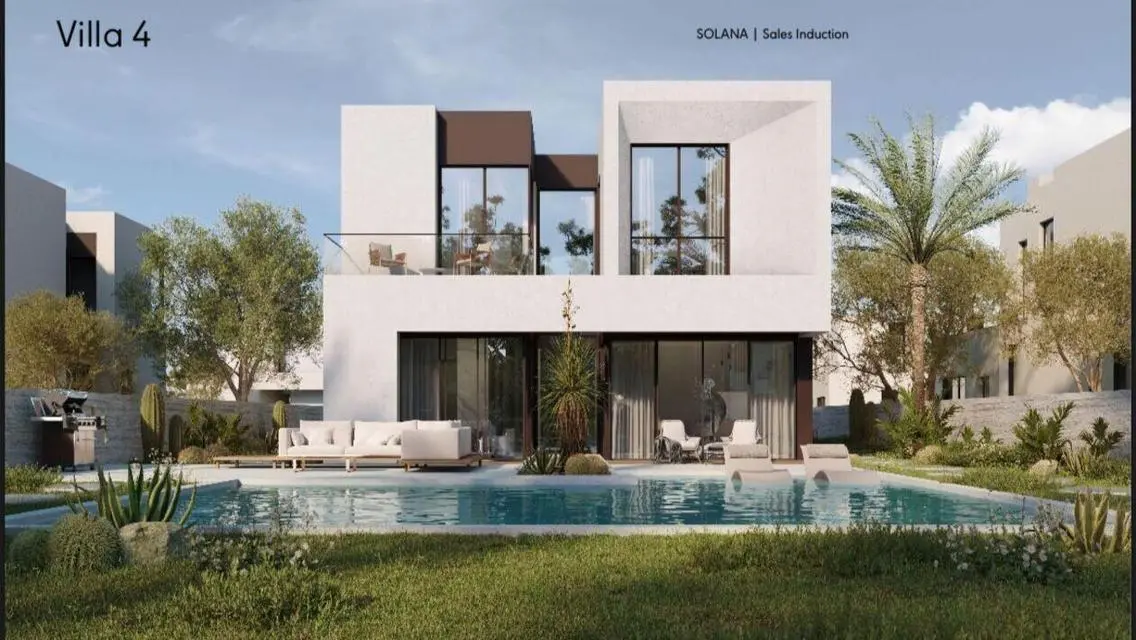 Luxury Villa for Sale with Spacious Areas and Premium Amenities