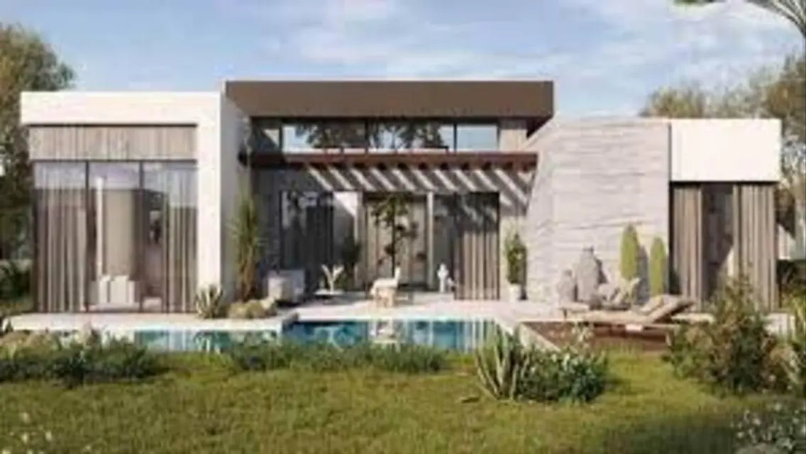 Luxury Villa for Sale with Spacious Areas and Premium Amenities