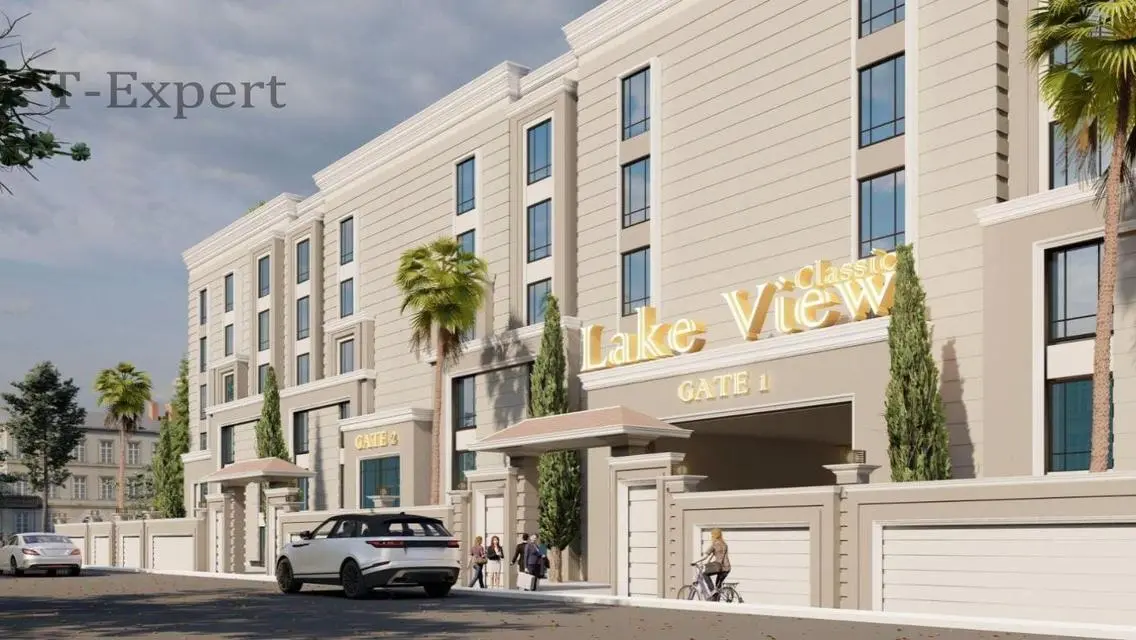 Lake View Apartment