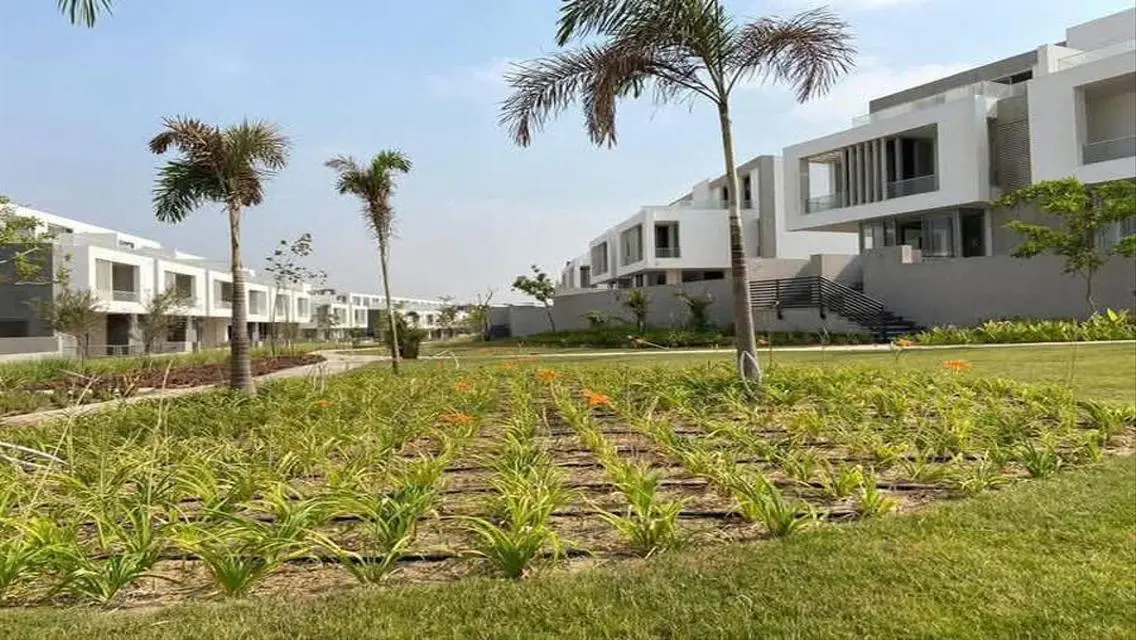 Luxurious House for Sale with Private Garden