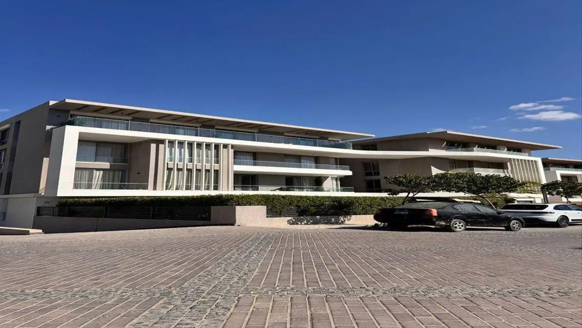 Luxurious House for Sale with Private Garden