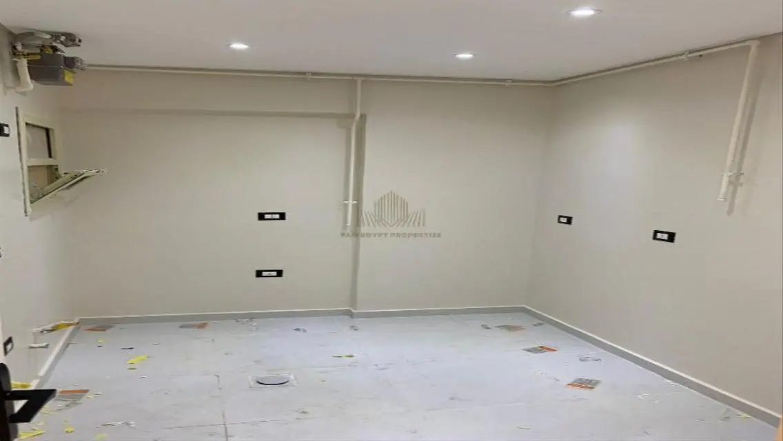 Luxury Apartment for Rent with Security Guard and Covered Parking