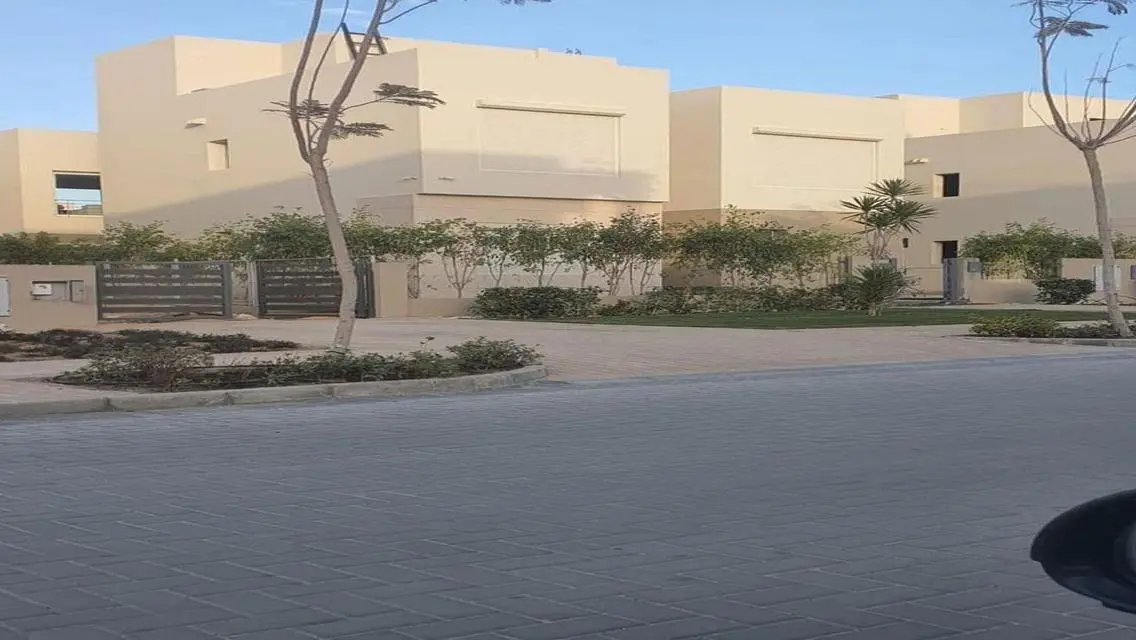 شقة فاخرة للبيع في موقع متميز