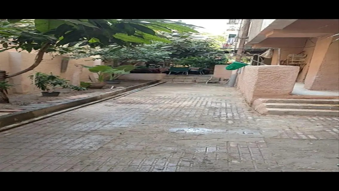 Luxurious House for Sale with Spacious Living and Stunning Views