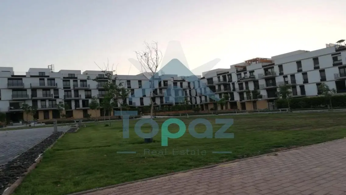 Luxury Apartment for Sale in Area 570
