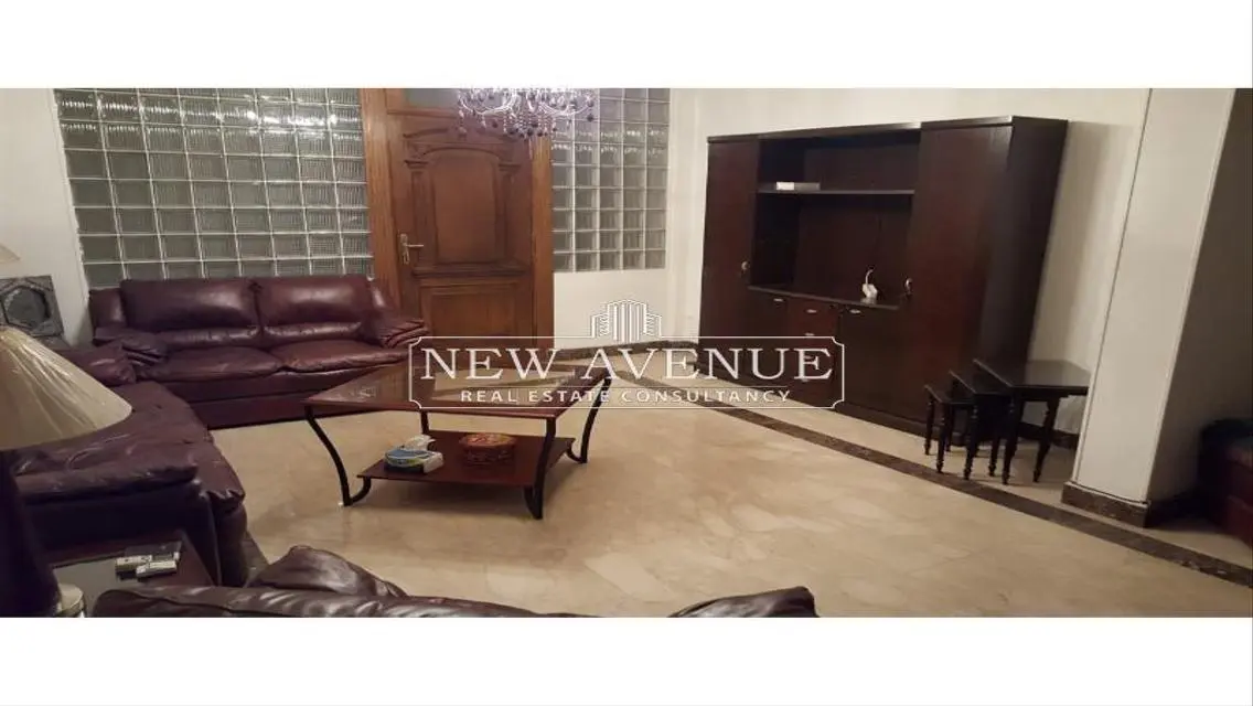 استثمار ممتاز بمساحة 330 متر في قلب المدينة