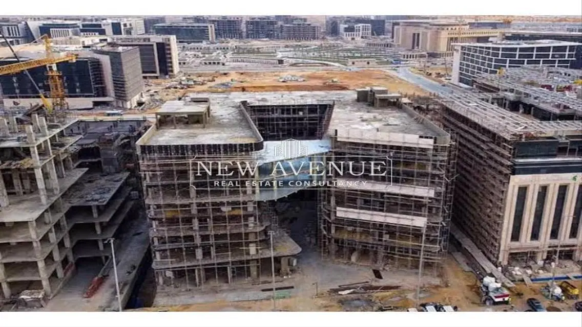 Luxurious Apartment with Spacious Design in A Prime Location