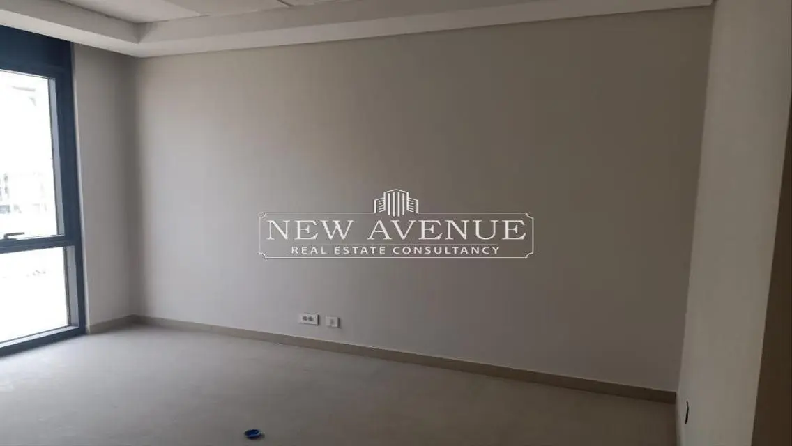 Office for Rent with Various Amenities and Prime Location