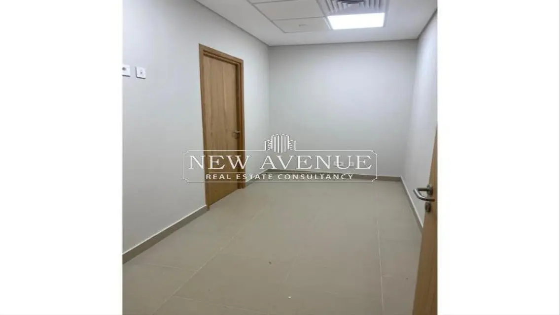 Office for Rent with Various Amenities and Prime Location