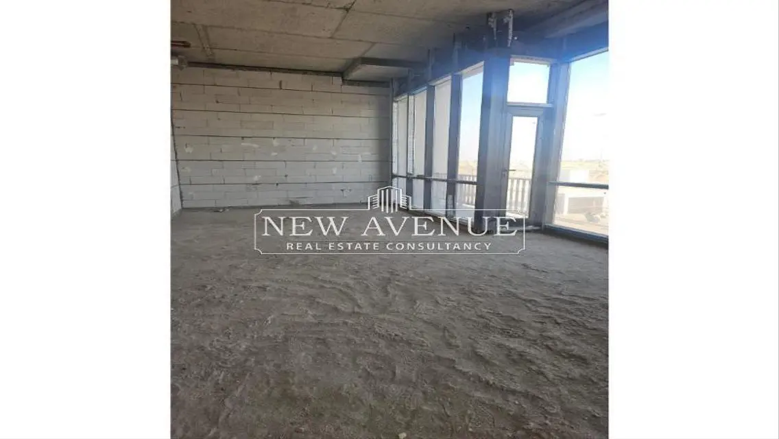 Spacious Apartment - 1757