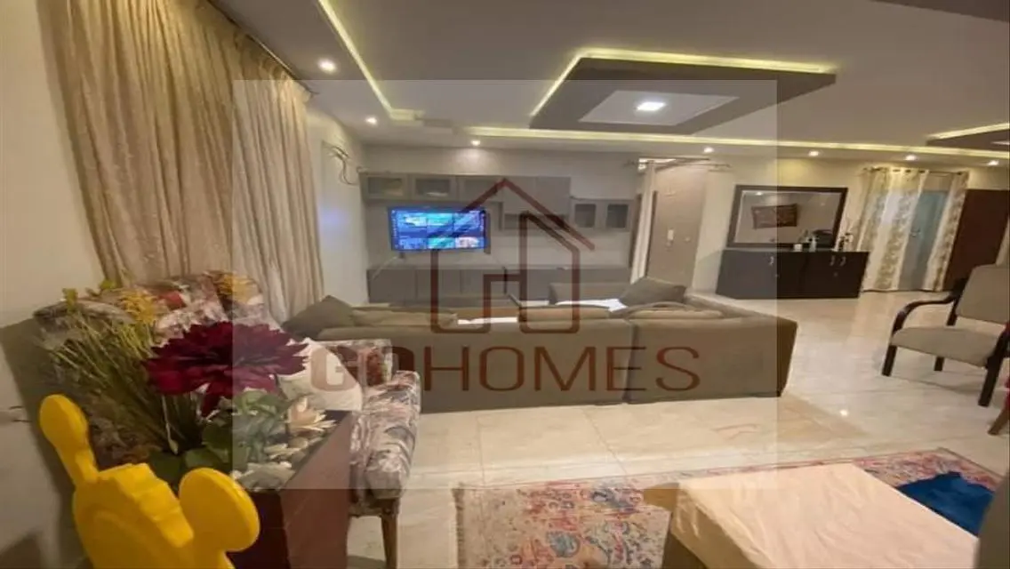 Luxurious Apartment with Ample Space and Complete Amenities