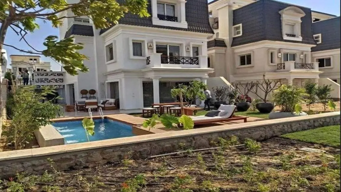 Exclusive Mountain-view Apartment with Private Pool