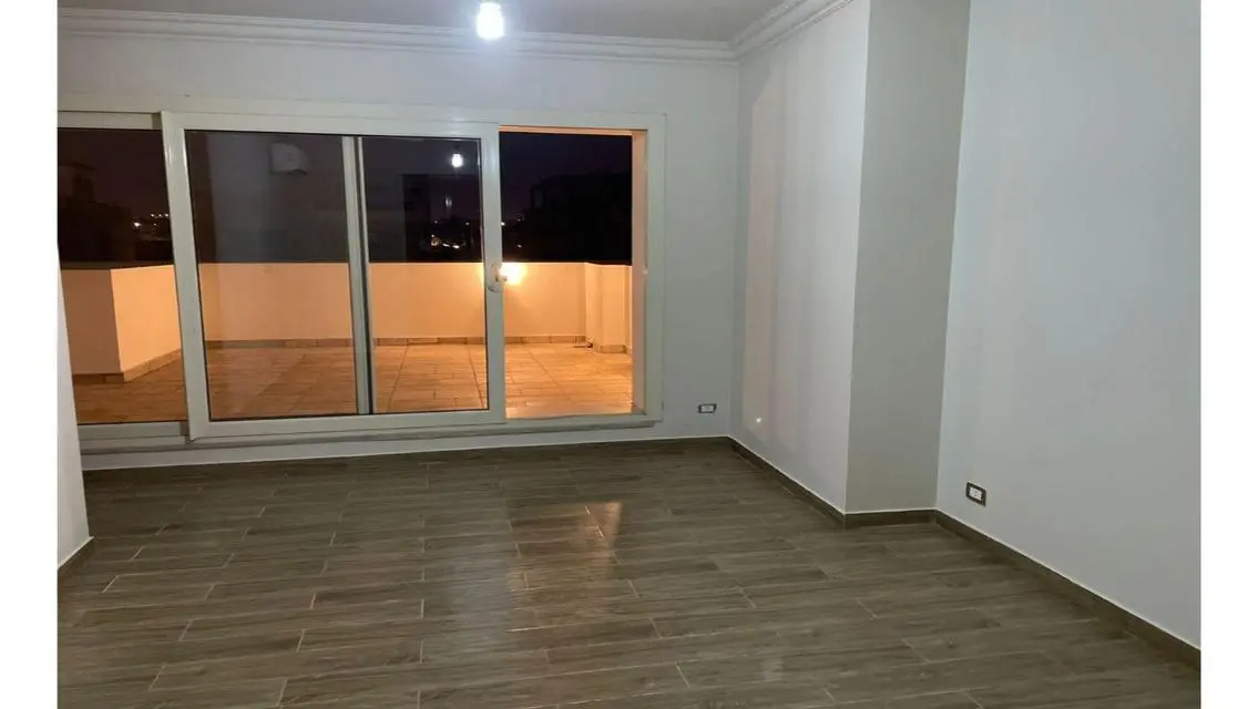 Luxury Apartment in CFC for Just 210000 EGP