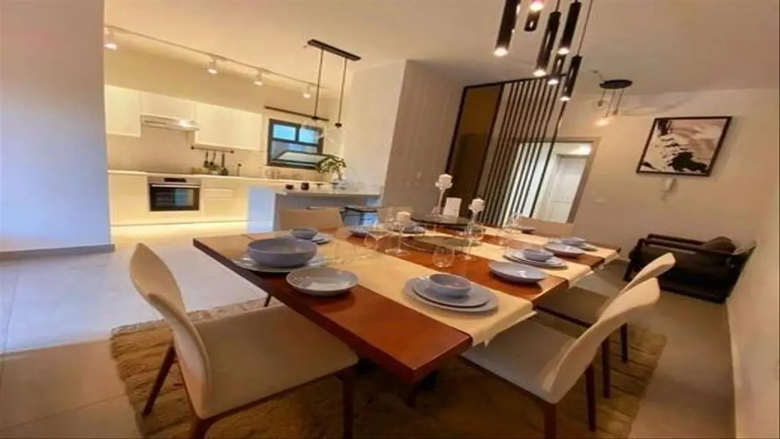 Experience Luxury Family Living at Al Burouj