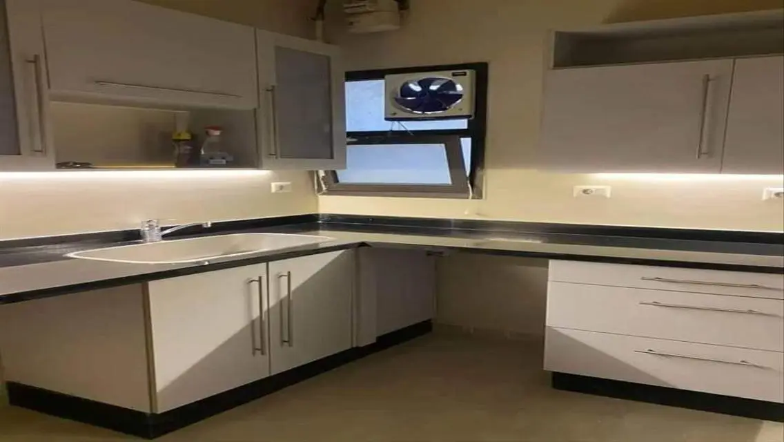 Luxurious Apartment with Spacious Area in the Heart of the City