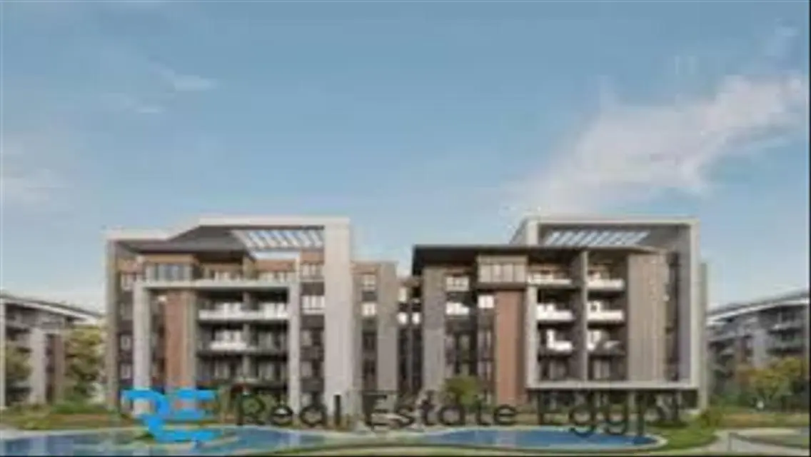 Luxurious Villa with Balcony and Security Guard