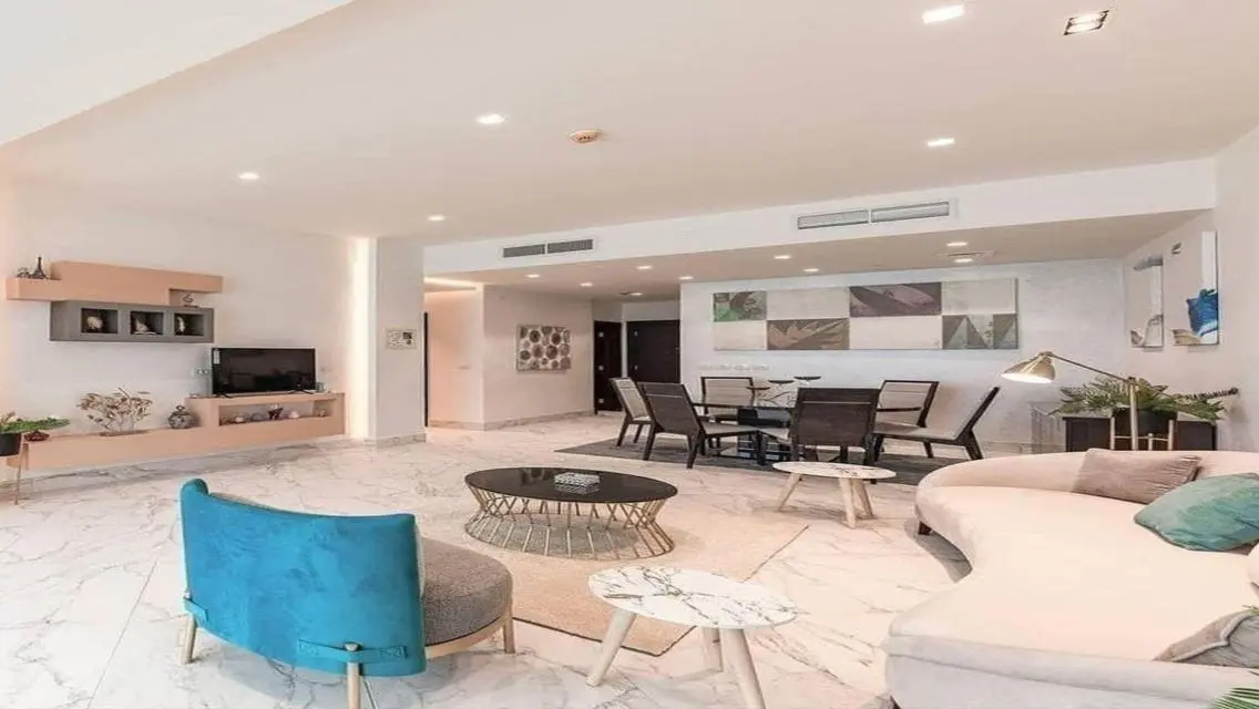 Luxury Villa for Sale with Private Pool and Garden