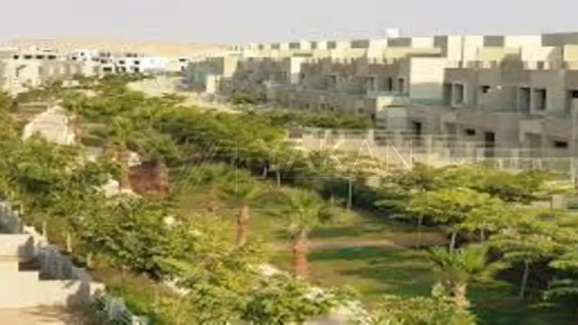 Spacious 600 m² Apartment with Stunning Views