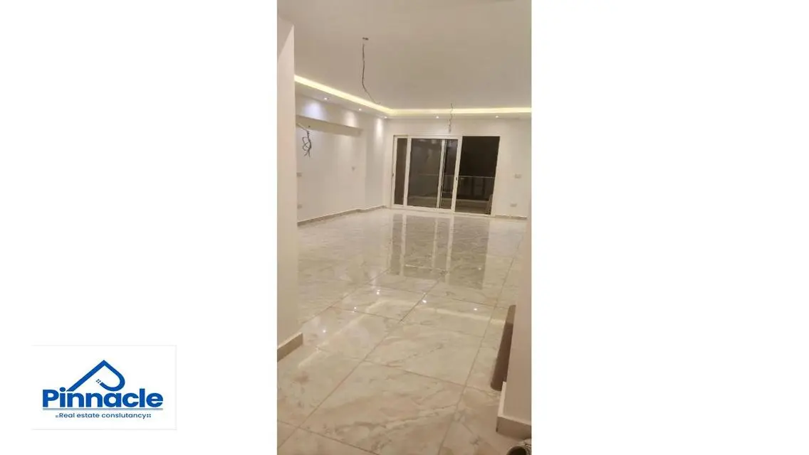 شقة بإطلالة على الجبال في مدينة i-City