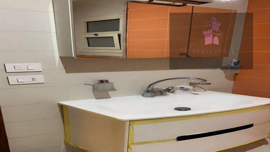 Luxury 3-Bedroom Apartment in Prime Location