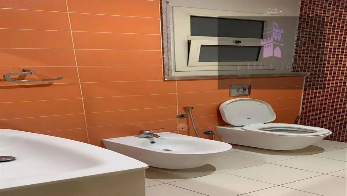 Luxury 3-Bedroom Apartment in Prime Location