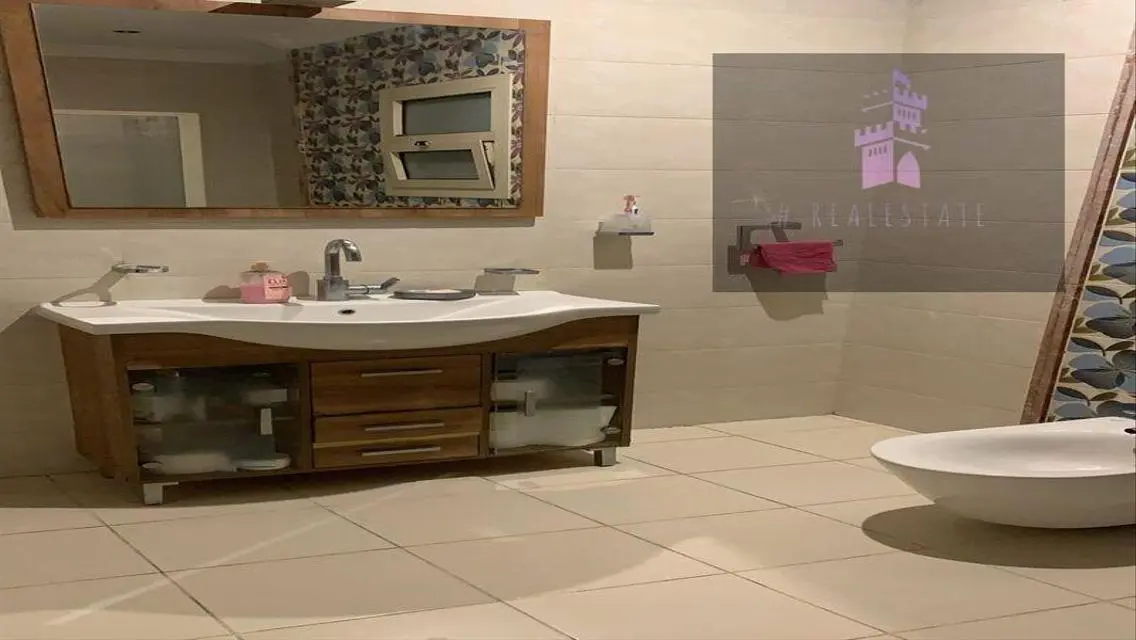 Luxury 3-Bedroom Apartment in Prime Location