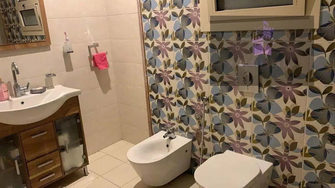 Luxury 3-Bedroom Apartment in Prime Location