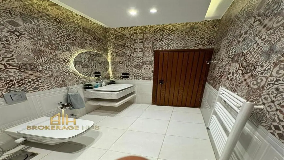 Furnished 3-Bedroom Apartment for Rent in Mina Mivida