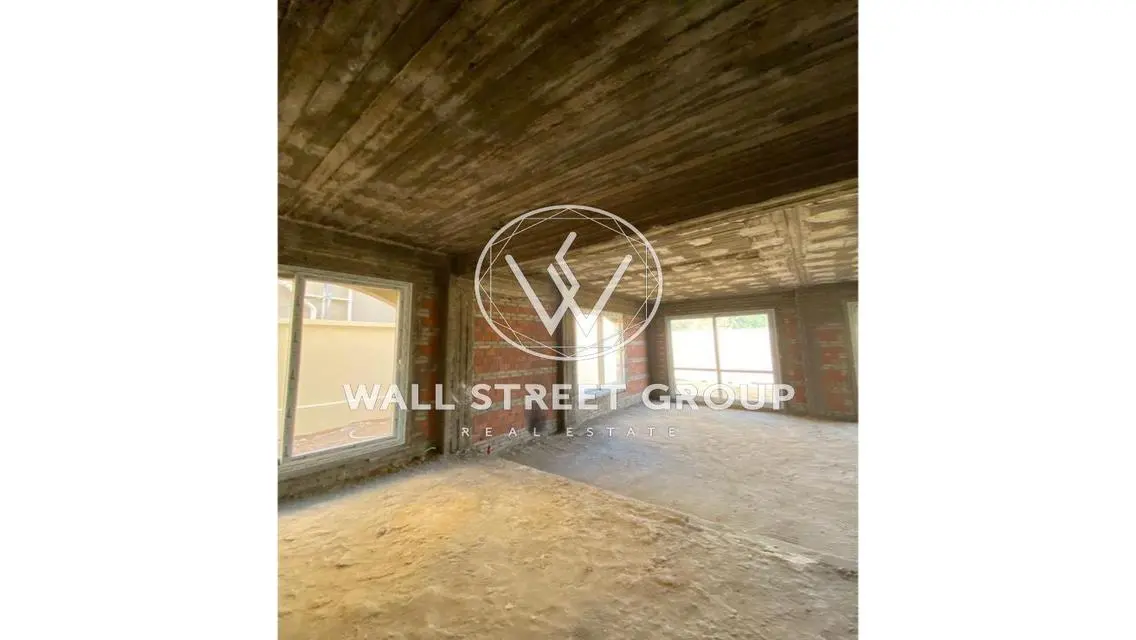 Luxurious Apartment with Balcony for Sale