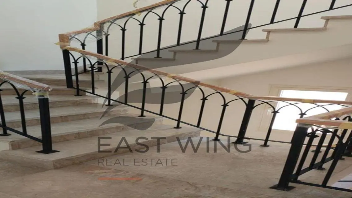 Luxurious Property for Sale - 3 Bedrooms with Private Garden