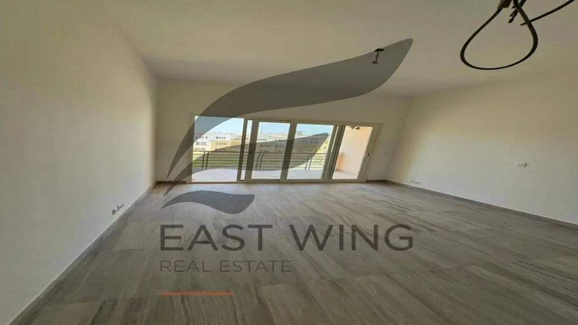 Luxury Apartment with Maid Room in the Heart of the City