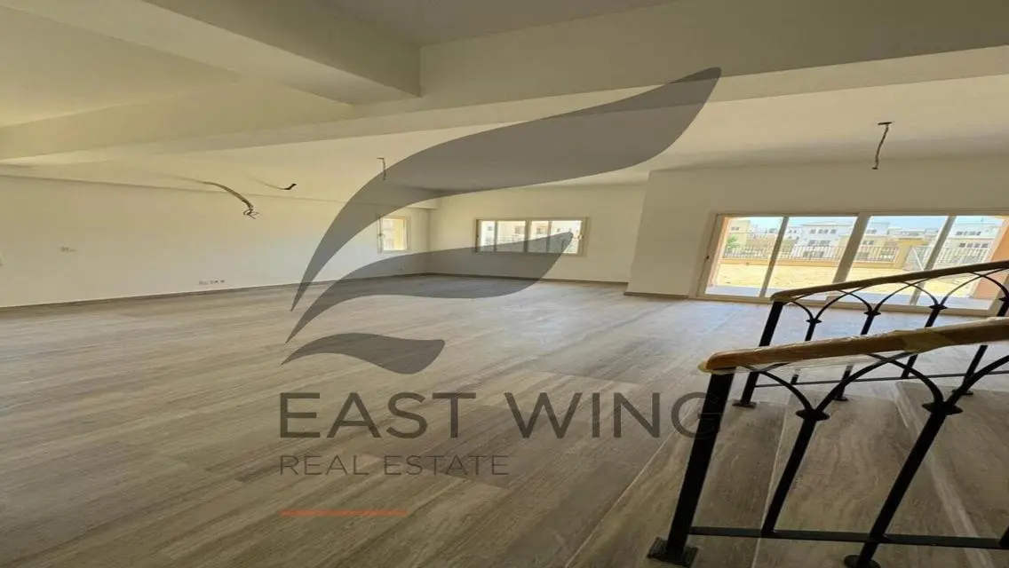Luxury Apartment with Maid Room in the Heart of the City