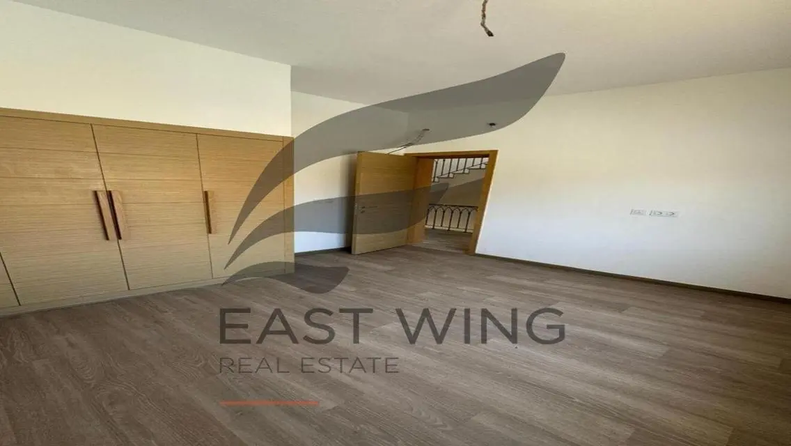 Luxury Apartment with Maid Room in the Heart of the City