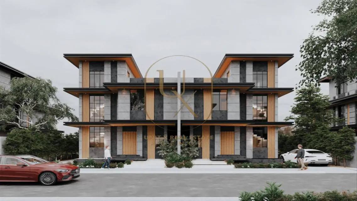 Luxurious Villa for Sale in Elora with All Amenities