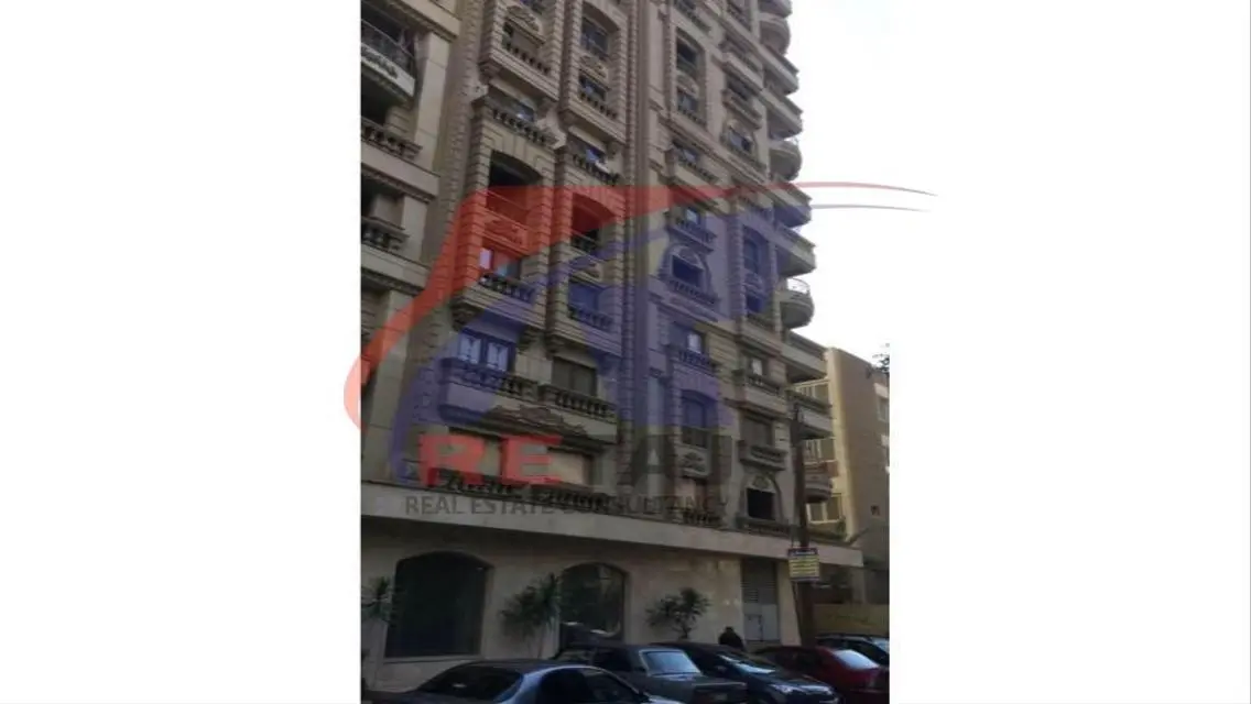شقة فاخرة للبيع بمساحة 150 متر في مومباي