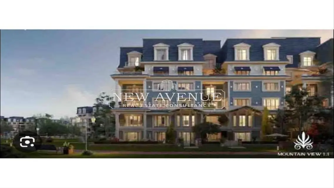 Luxury Apartment Overlooking Main Landmark - 140 sqm