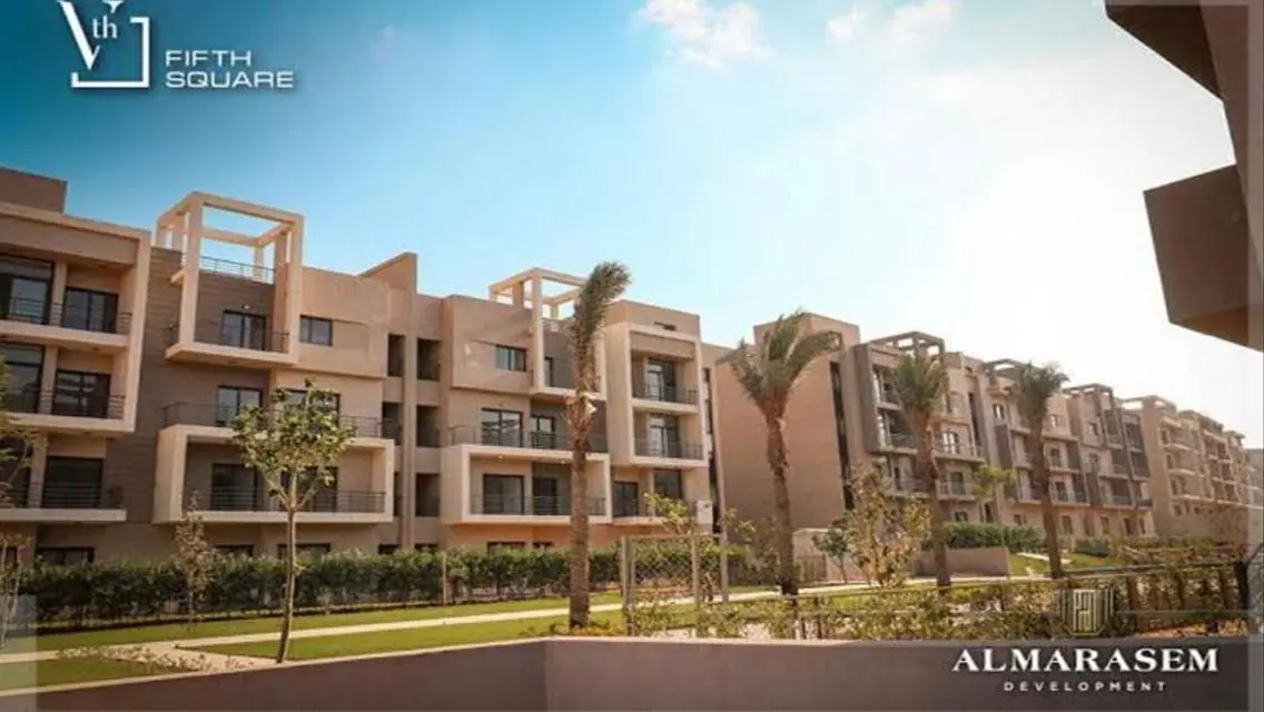 Luxury Apartment with Lake View and Premium Amenities