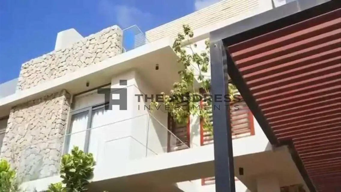 Luxury Apartment with Stunning Views and Premium Amenities