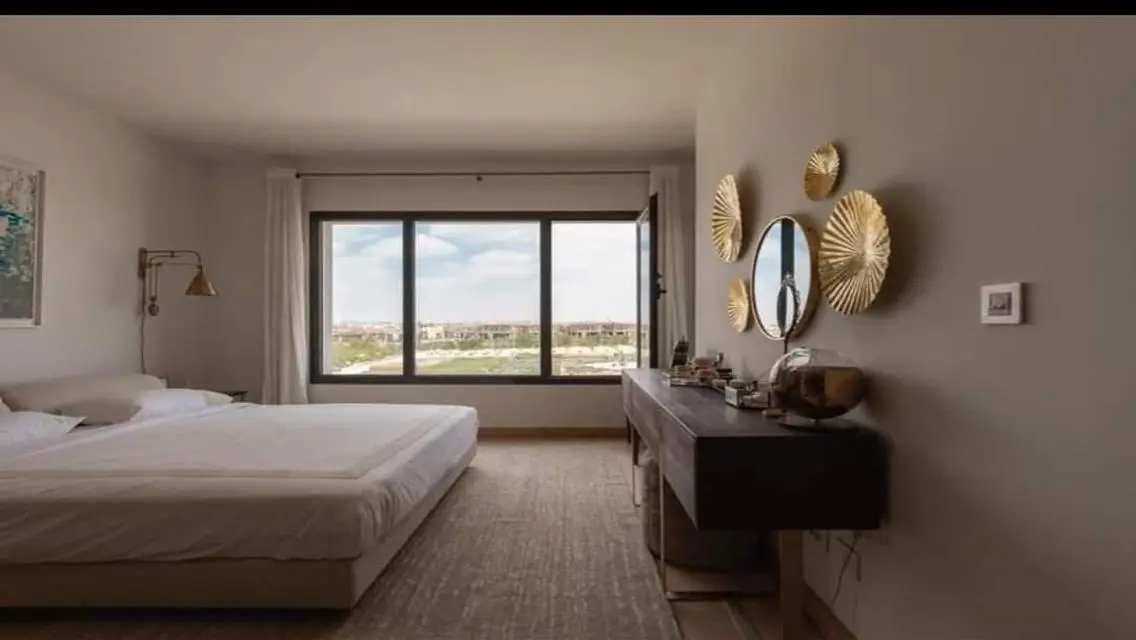 Stylish 140 sqm Apartment in the Heart of the City