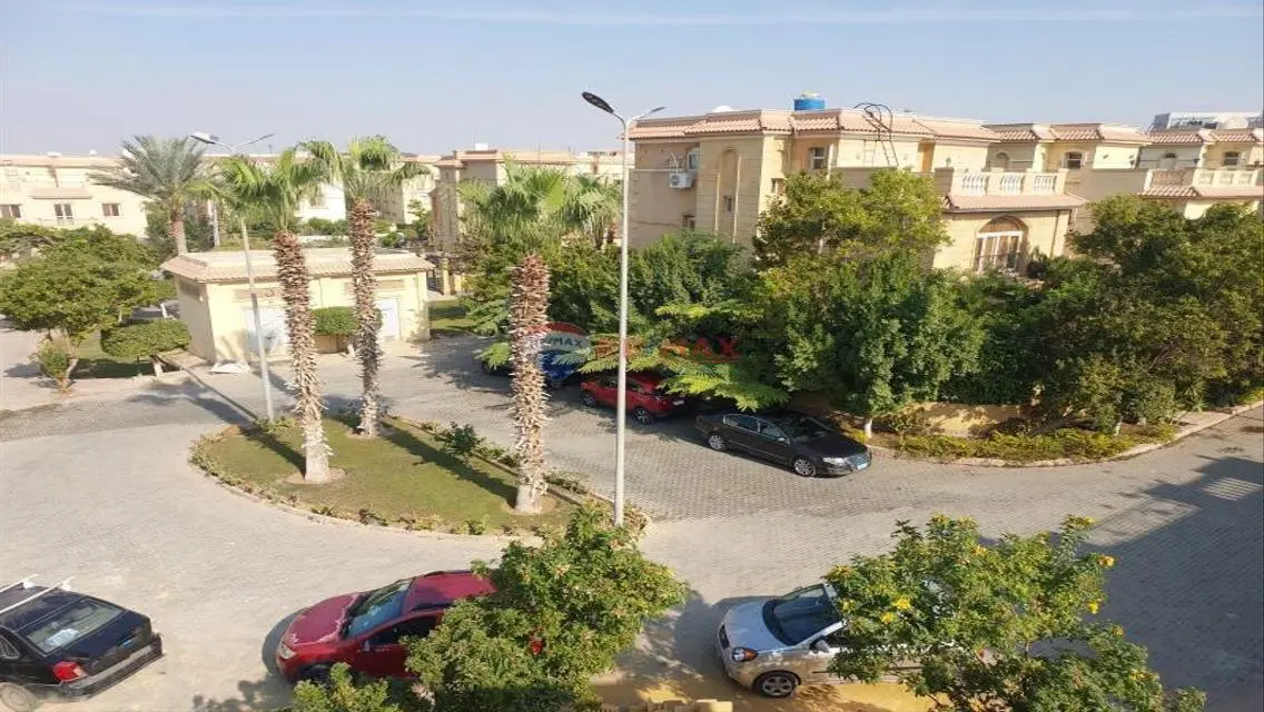 Luxury 4-Bedroom Apartment with 2009 Meter Space