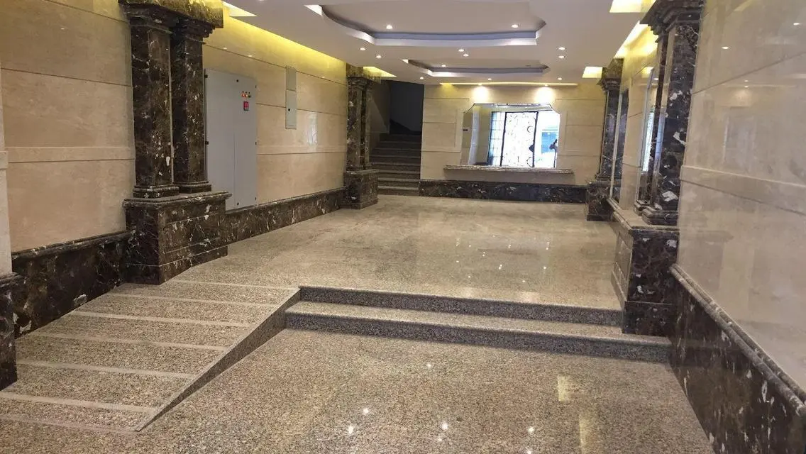 Luxury Apartment with Balcony and Security Guard