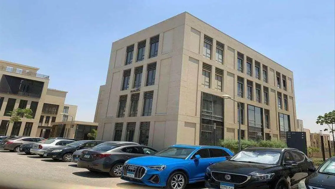 Luxurious Property for Sale in Zed East – District 5
