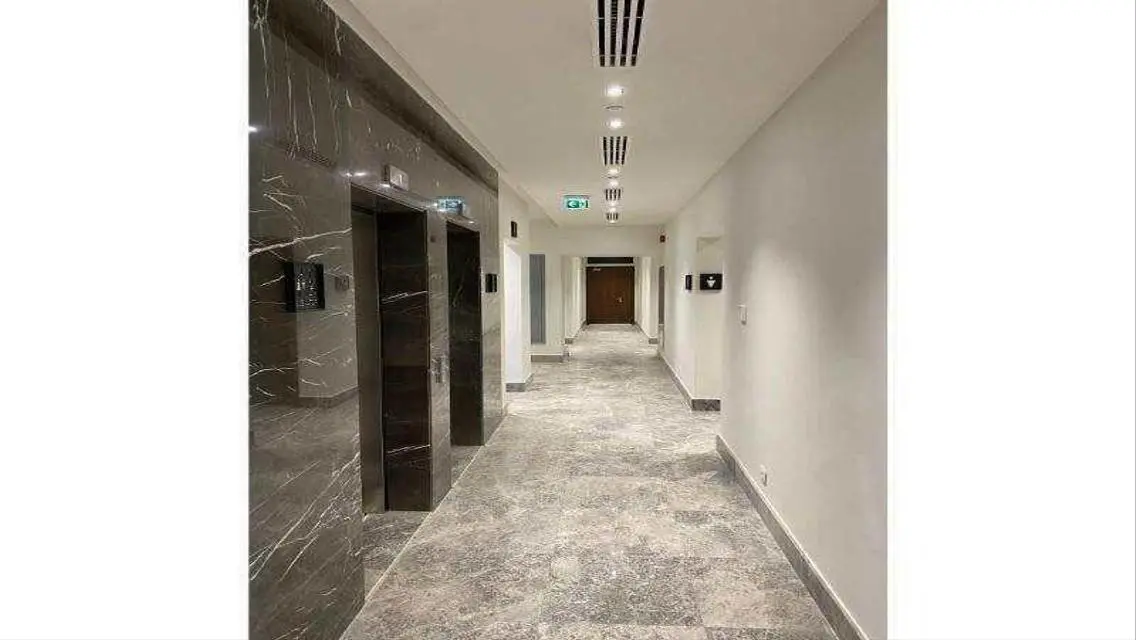 Luxurious Property for Sale in Zed East – District 5